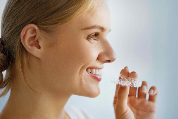 Smartee Clear Aligners